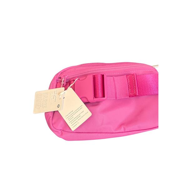 NWT Lululemon Everywhere Belt Bag Pow Pink Tone - Picture 5 of 7